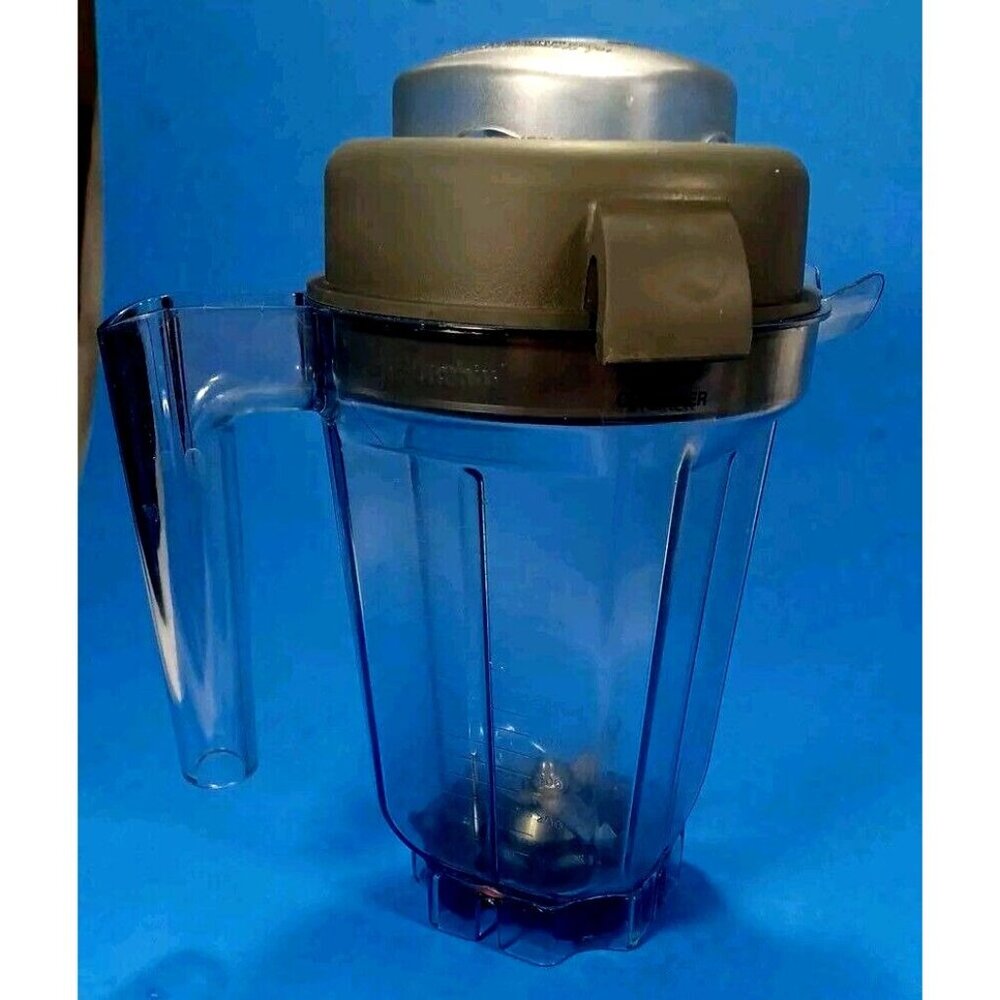 Vitamix 32 oz Blender Dry Grains Container 102981 D w/ Lid